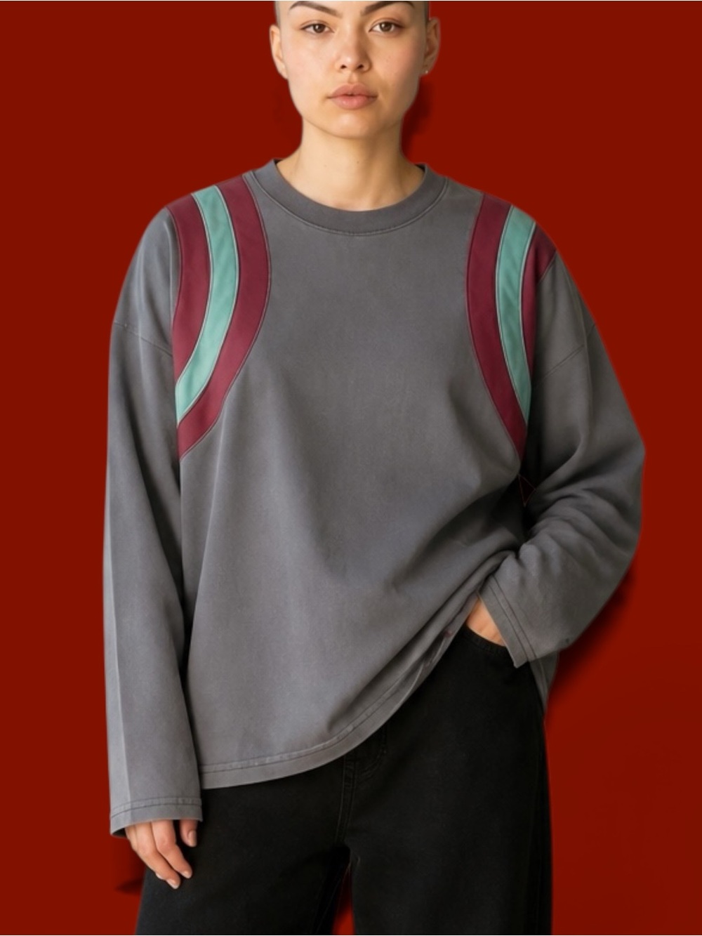 So soft pullover, with pockets!! The color blend is perfect! Size Large